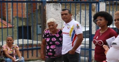 Habitantes de Petare definen Agenda Comunitaria para niños y adultos mayores