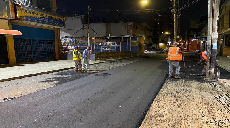 Colocadas más de tres mil setecientas toneladas de asfalto en Girardot