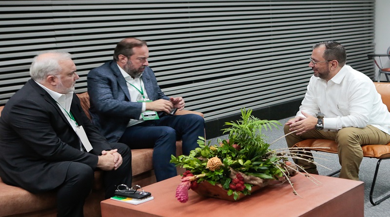 Canciller Yván Gil evaluó desafíos energéticos con representantes de Petrobras