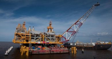 Avanza sustitución de corredores de hidrocarburos para protección del Lago de Maracaibo