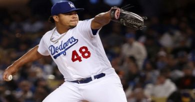 Brusdar Graterol salva su quinto juego de la temporada