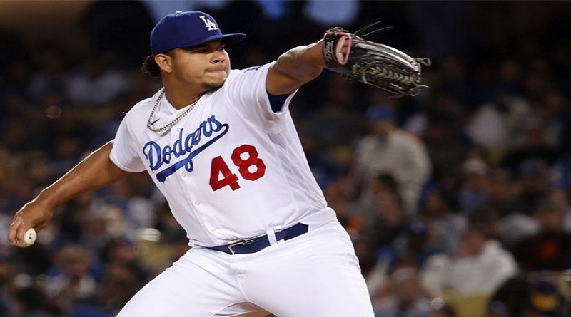 Brusdar Graterol salva su quinto juego de la temporada