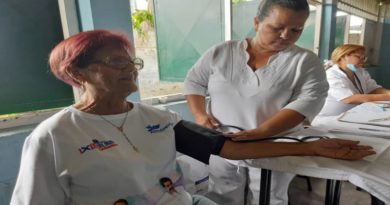 Promueven la atención integral de adultos mayores en Aragua