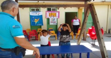 Impulsan formación de primeros auxilios a semilleros científicos en Falcón