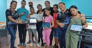 Forman a jóvenes en materia de Robótica en Lara y Monagas