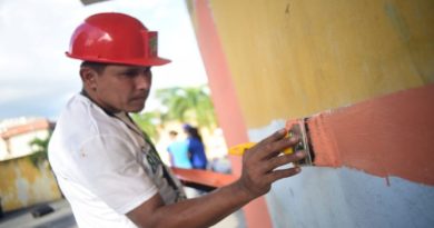 Ejecutan labores de restauración en escuela Ambrosio Plaza en Guarenas
