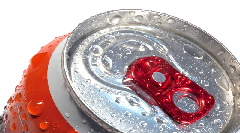 ¿Cuáles son los riesgos para la salud de consumir bebidas energizantes?