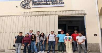 Estudiantes ULA visitan Centro Nacional de Tecnologías Ópticas del CIDA