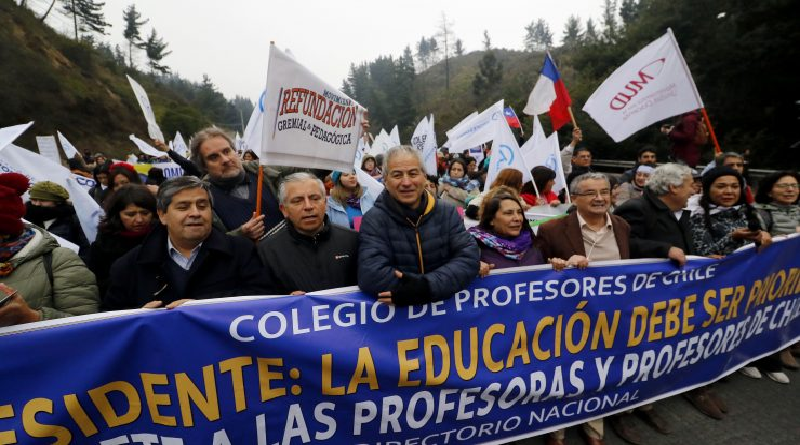 Profesores chilenos arrancarán paro nacional de 48 horas
