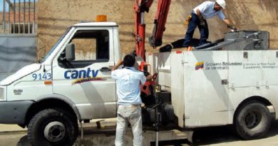 Cantv entrega Aba Ultra a familias del sector Santa Ana de Caracas