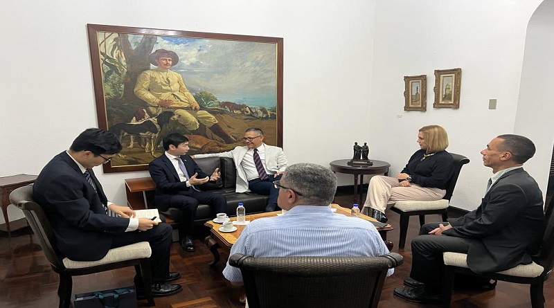 Venezuela y China elevarán a máximo nivel intercambio cultural