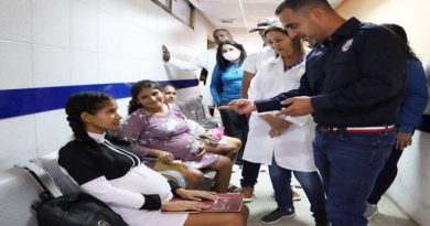 Inspeccionan obras del Hospital Materno «Ana Teresa de Jesús» en La Guaira