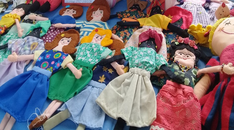 Realizan expoferia productiva Novia de Dios de mujeres emprendedoras
