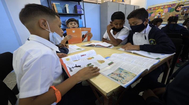 Juramentan consejeros de protección del niño y adolescente en Miranda