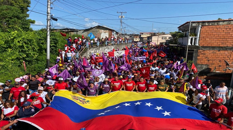 Pueblo de Acevedo demuestra respaldo y compromiso a la Revolución Bolivariana