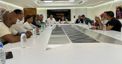 Sostienen encuentro para optimizar labor comunicacional de medios comunitarios en Caracas