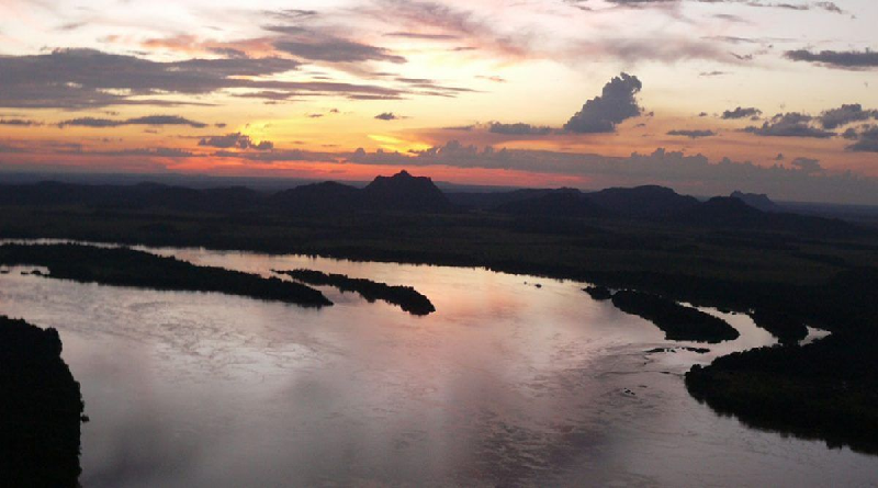 Más de 500 militares avanzan hacia Alto Orinoco para combatir grupos criminales