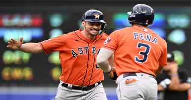 José Altuve comanda triunfo de los Astros sobre Orioles