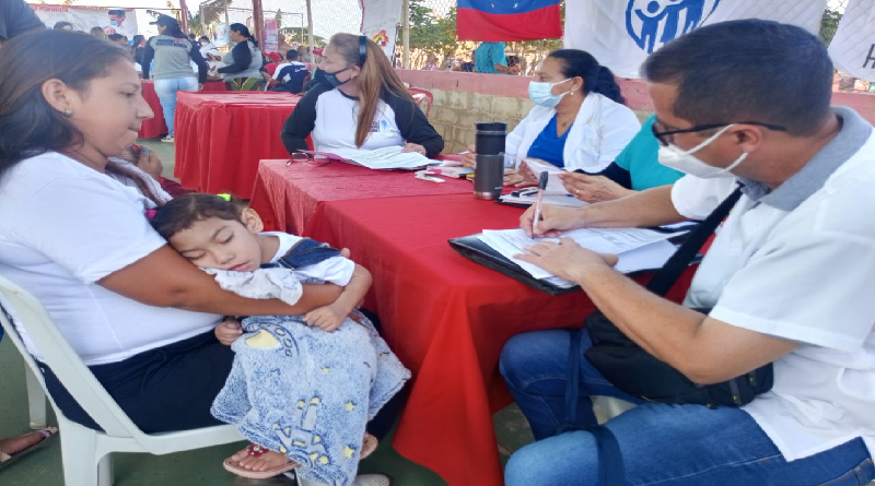Plan Amor en Acción atiende a familias de parroquia Concepción en Zulia