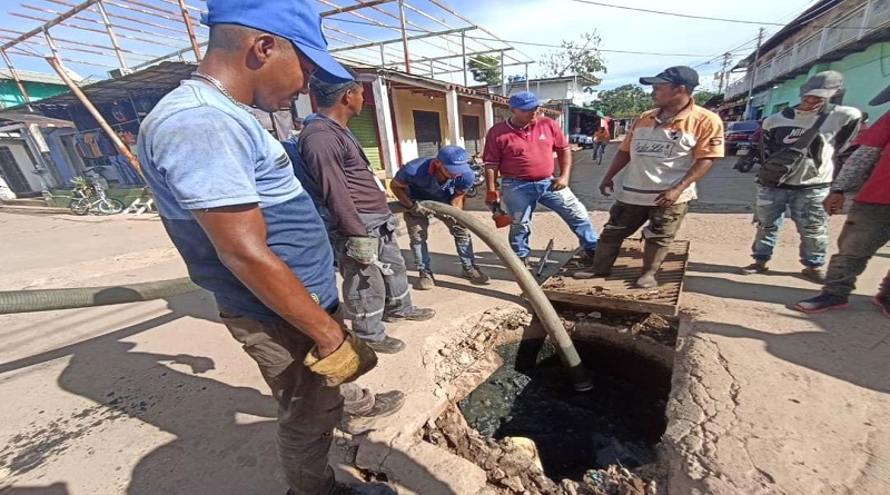 Ejecutan labores de saneamiento de aguas servidas en municipio Angostura de Bolívar