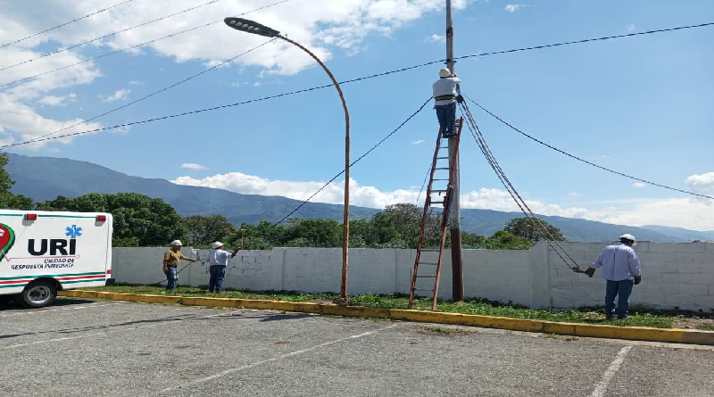 Mantenimiento en VEN 911 de Mérida refuerza atención al pueblo