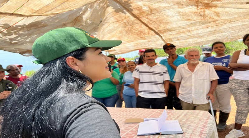 Inicia plan de atención a productores en La Guaira con subvenciones agrícolas