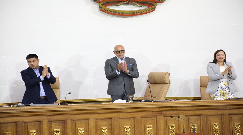 Poder Legislativo acuerda reconocimiento a clase trabajadora de VTV por 59° aniversario