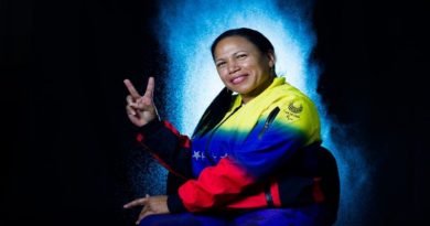 Nairobi Hernández obtiene presea en Campeonato de Para Powerlifting