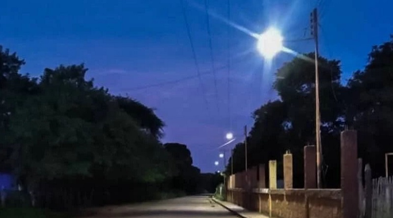 Avanza iluminación en comuna Agroturística Tierra Caliente en Anzoátegui