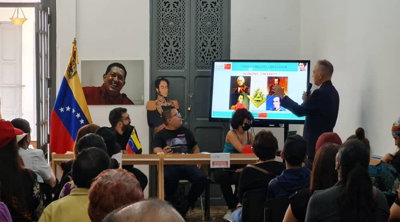 Poder Popular de Caracas participó en Diplomado “El Pueblo cuenta a Bolívar”