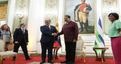 Venezuela estrecha lazos con autoridades del Banco Desarrollo América Latina y Caribe