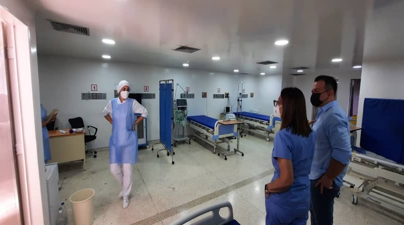 Realizan operaciones a niños con “labio leporino” en el Hospital de Coche