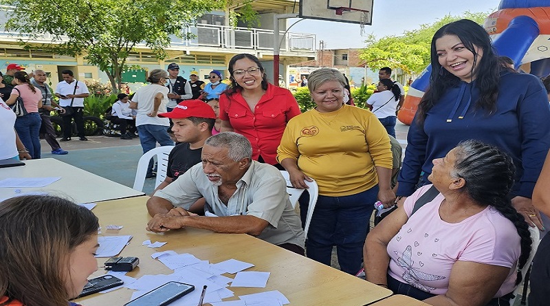 Centro de Desarrollo de la Calidad Educativa atiende a 700 docentes en Valencia