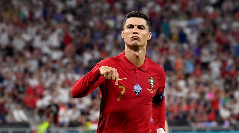 Cristiano Ronaldo: “Jugaré hasta que mis piernas digan se acabó”