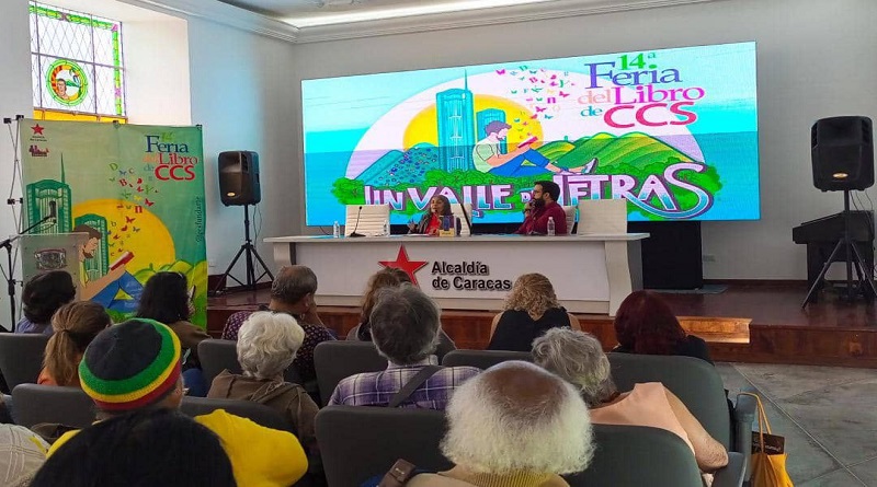 Bautizan libro sobre obra de Francisco de Miranda en Feria del Libro de Caracas