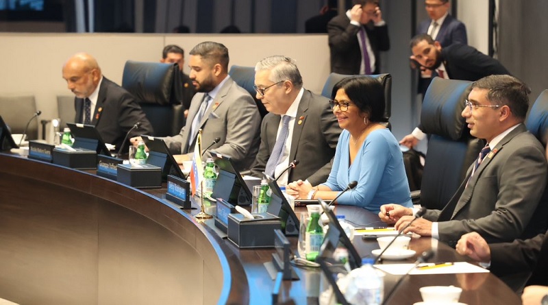 Venezuela y China piden respeto a los principios de la Carta de la ONU