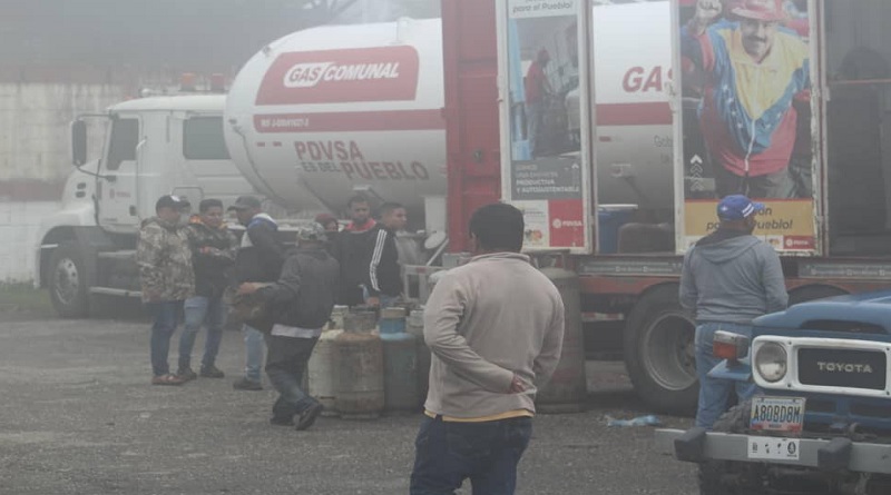 Familias del municipio Tovar fueron abastecidas con venta de gas doméstico