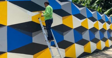 Elaboran mural artístico en la plaza El Indio de Maturín