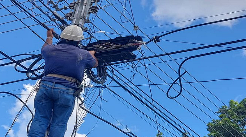 Restituyen servicios de telecomunicaciones en Barinas y Monagas