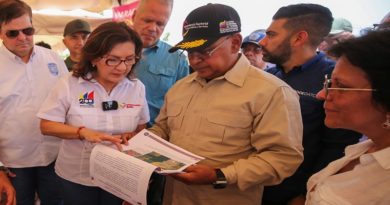 Autoridades supervisan construcción del Parque Ana María Campos en el Zulia