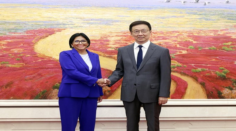Vicepresidenta Delcy Rodríguez se reúne con du homólogo chino