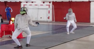 atletas participan en el Campeonato Infantil y Precadete de Esgrima