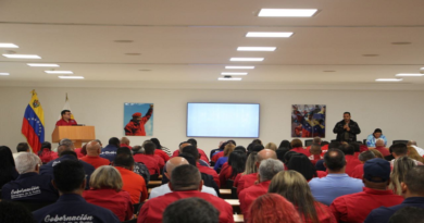Autoridades de La Guaira planifican acciones para beneficiar a población
