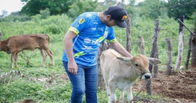 Entregan hectáreas a agrourbanos del asentamiento "La Retirada" en el Zulia