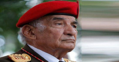 Venezuela honra memoria de G/J Jacinto Pérez Arcay a dos años de su siembra