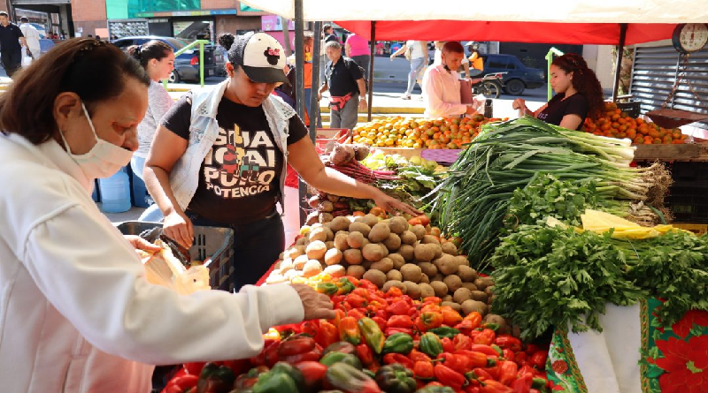 Distribuyen más de 13 mil kilos de proteína en municipio Acevedo