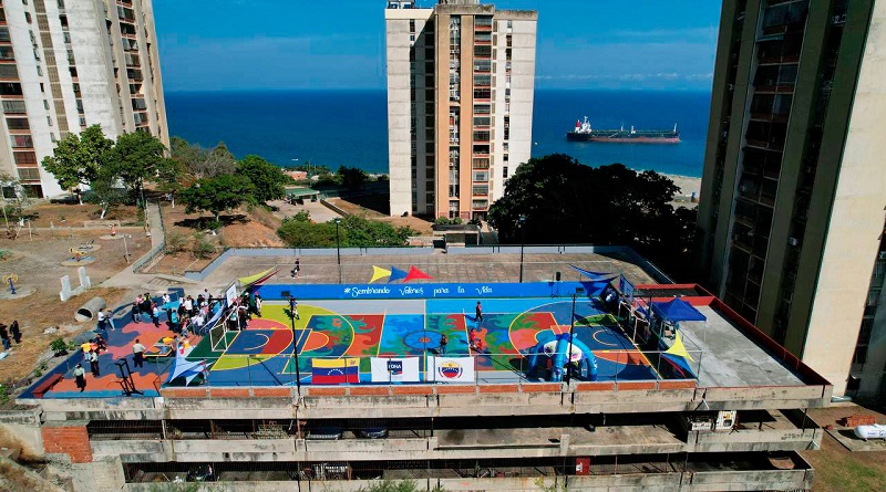 Recuperan espacio deportivo de Catia la Mar en La Guaira