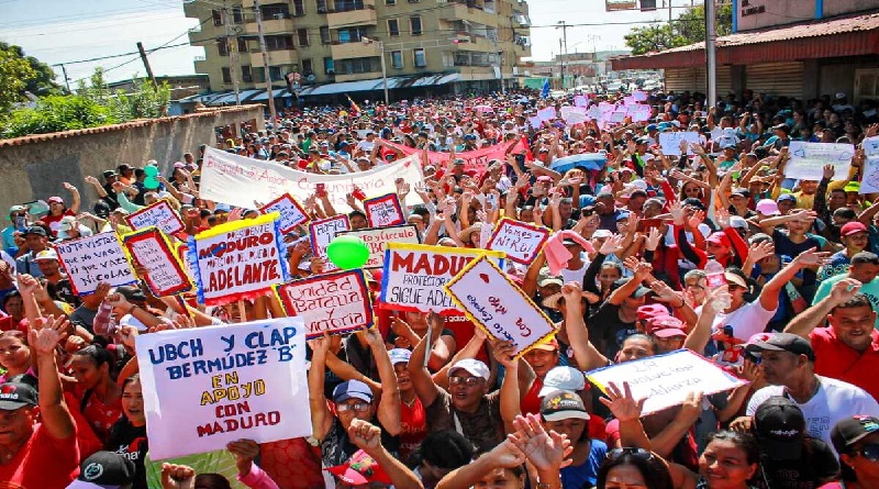 Pueblo de Nueva Esparta se moviliza en respaldo al presidente Nicolás Maduro