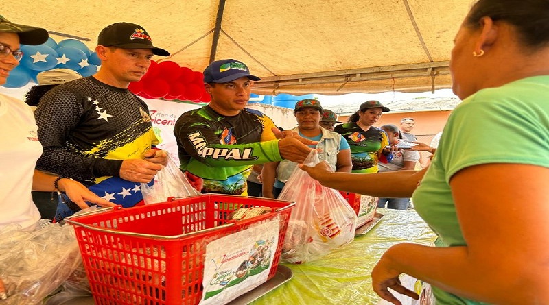 Celebran en Monagas 19 aniversario de Minppal con Feria del Campo Soberano