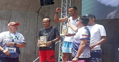 Atletas consagrados se coronaron en Carrera 10 K-Día Mundial del Turismo